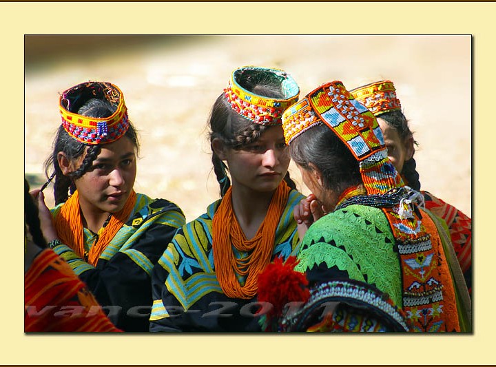 Unmatchable Beauty And Colors Of Kalash Valleys In Pakistan