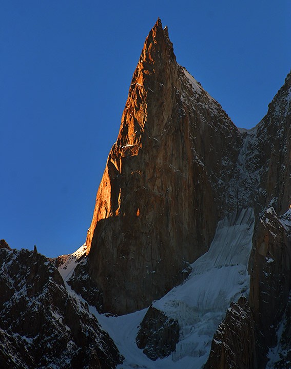 Romantic beauty Of Lady Finger Peak In Hunza Valley pkaistan