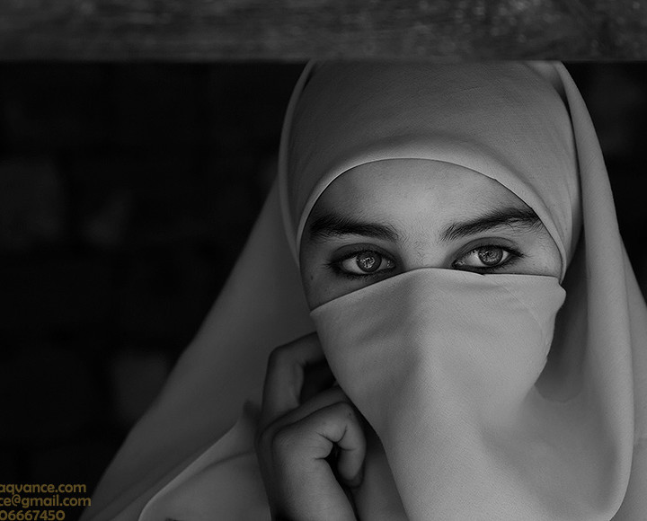 HOPE IN THE EYES AND INNOCENT BEAUTY OF A KASHMIR FACE